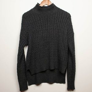 Ann Taylor LOFT Cable Knit Turtle Neck Sweater M